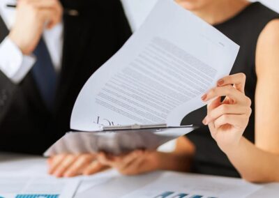Acte de cession de fonds de commerce : contenu et formalités